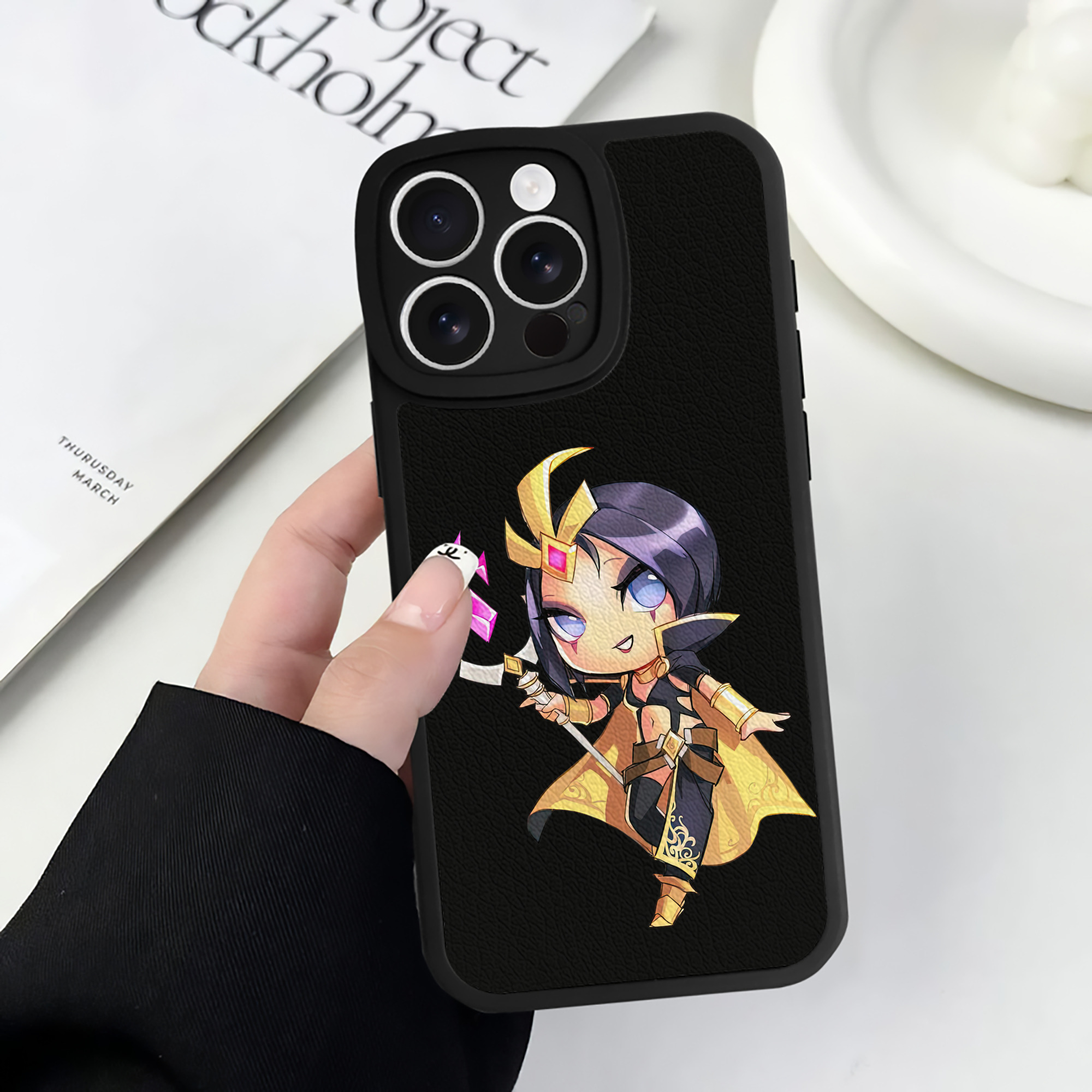 リーグ・オブ・レジェンド League of Legends LOL 【iPhone 16シリーズ対応】シリコンスマホケース（レザー調） 材質：シリコン